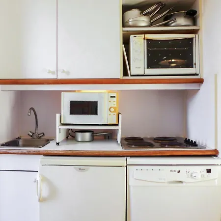 Apartamento Les Coteaux De La Nartelle-15 By Interhome *